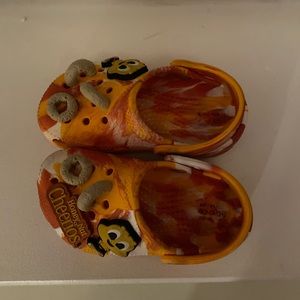 CHEERIOS Crocs